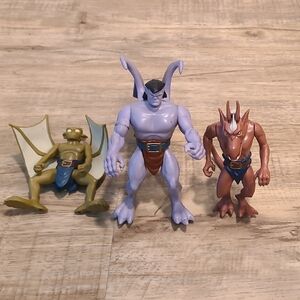 Vtg 1995 Gargoyles Action Figure Set 💜🌴